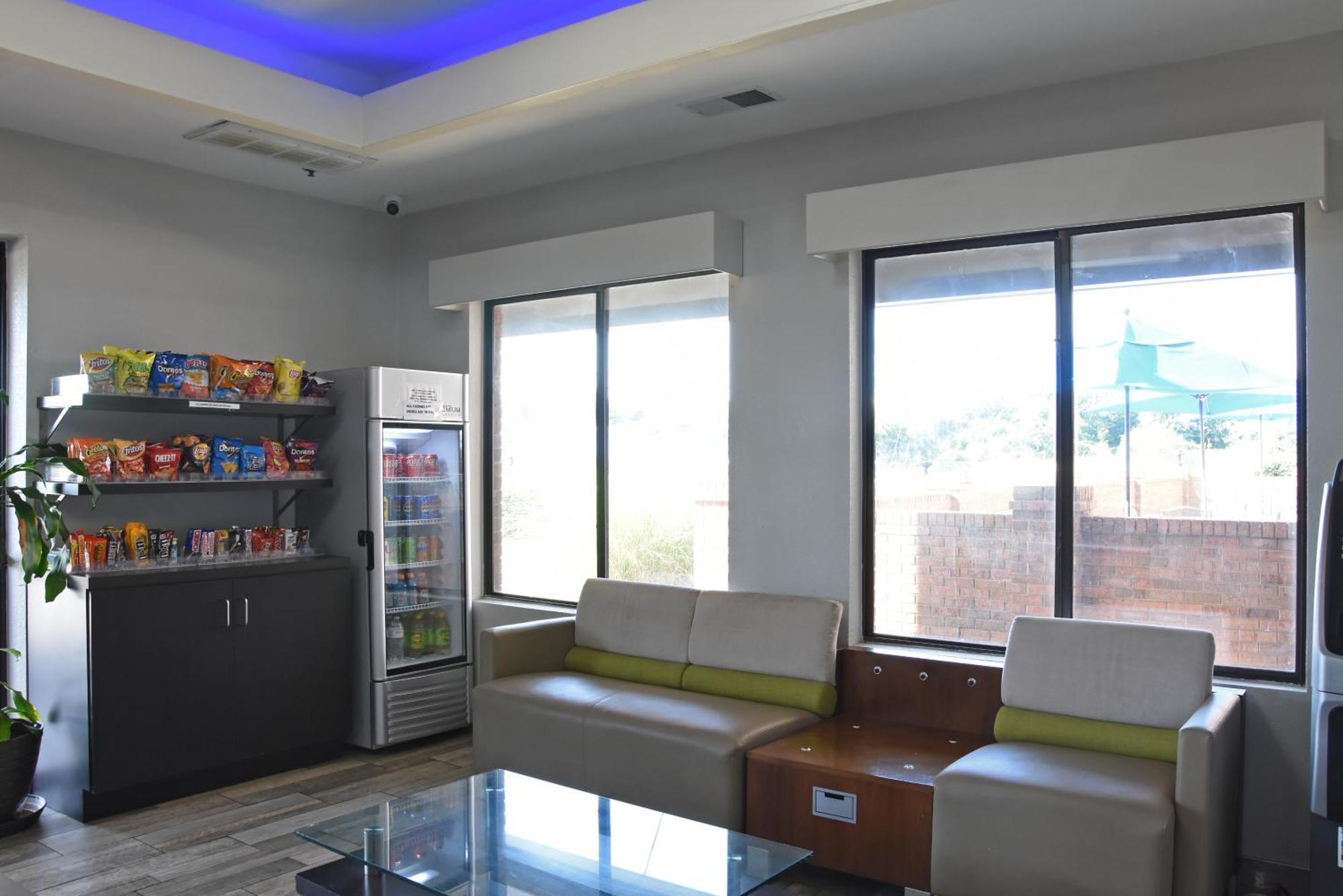 Days Inn By Wyndham Lebanon Buitenkant foto