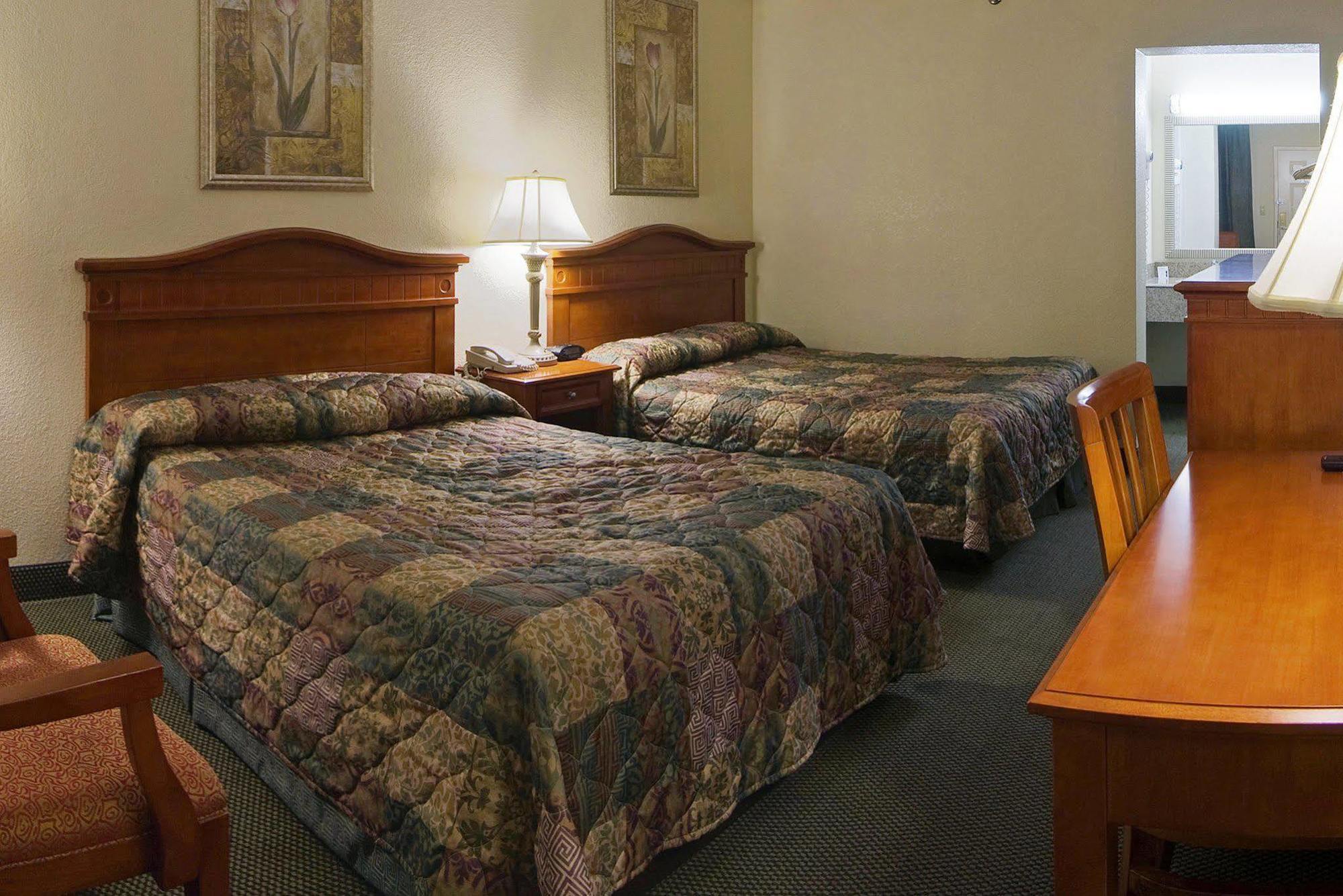Days Inn By Wyndham Lebanon Buitenkant foto